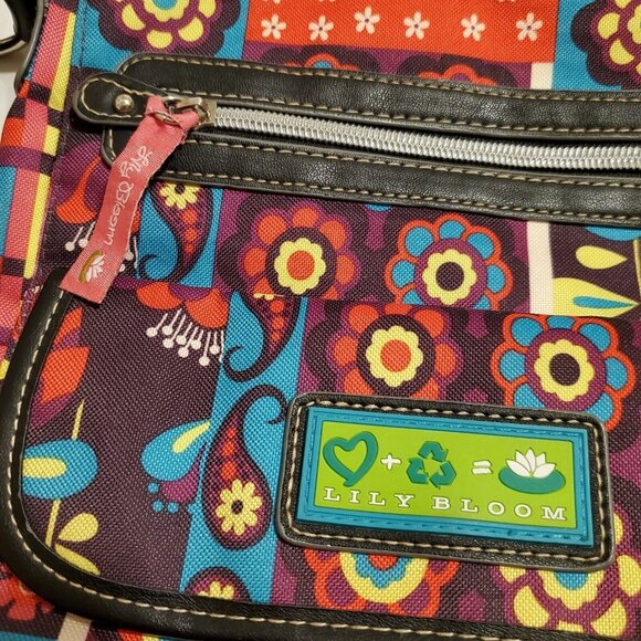 Lily Bloom Crossbody Messenger Bag Purse Bright Floral  10"x9"x2" Paisley - Picture 3 of 10